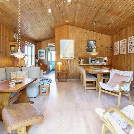 Holiday home Gerasim - 1km From The Sea In Nw Jutland By Interhome Saltum