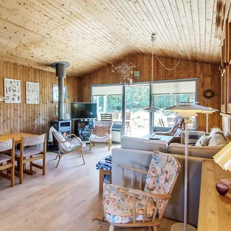 Gerasim - 1km From The Sea By Interhome